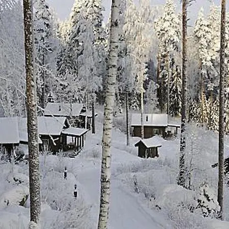 Holiday Ahti, Leppaniemen Hirsihuvilat * Hauho
