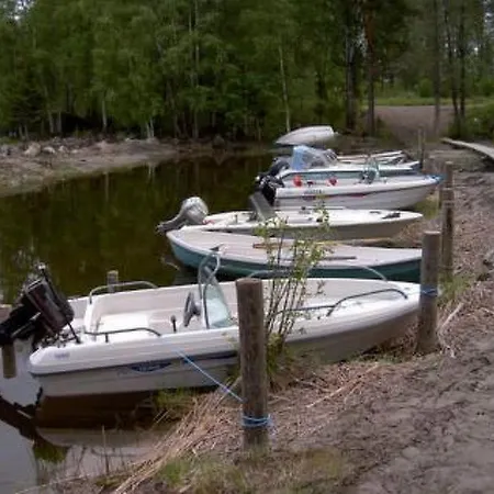 Ferienhaus Holiday Ahti, Leppaniemen Hirsihuvilat *
